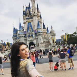 Meet your Posher, Shanon